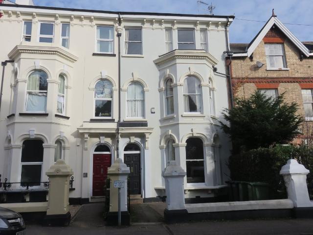 Powderham Crescent, Exeter EX4, 8 bed terraced house to rent, £927 pcm | PrimeLocation