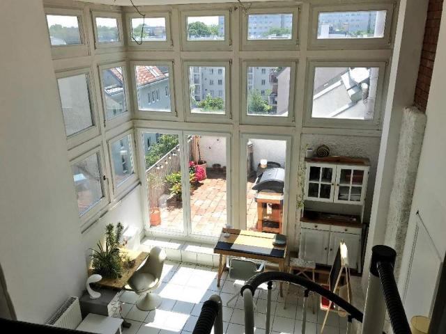 POWER PENTHOUSE! Künstler Loft! TRAUMAUSBLICK ! Loftartige helle Dachterrassenwohnung in guter Wohnruhelage!