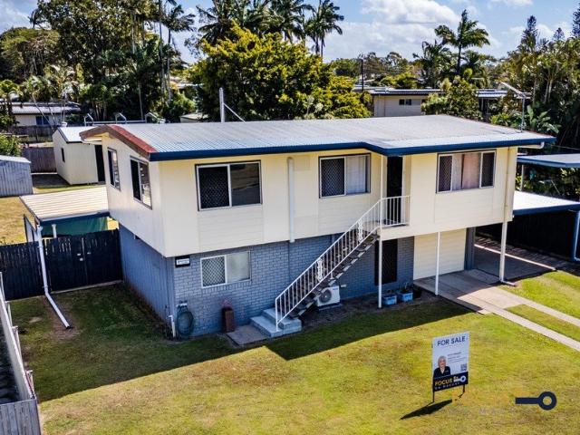 Powered Shed, Bore & Great Side Access in Popular Andergrove