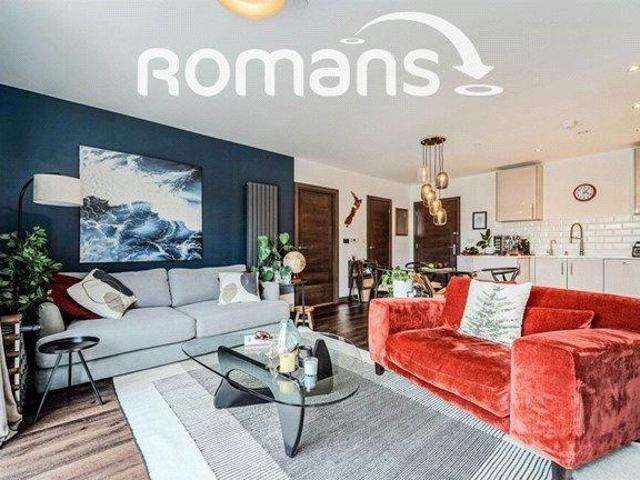 Powerhouse Lane, Hayes, UB3 2 bed flat to rent £2,000 pcm £462 pw
