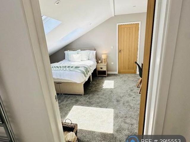 Powerscourt Road, Portsmouth, PO2 1 bed in a house share to rent £795 pcm £183 pw