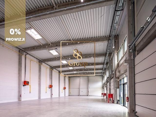 Magazyn 360m² z bramami, parkingiem, szybki dojazd