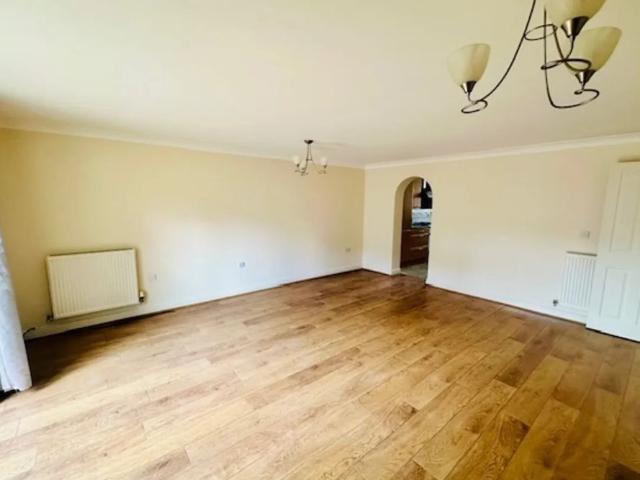 Powney Road, MAIDENHEAD