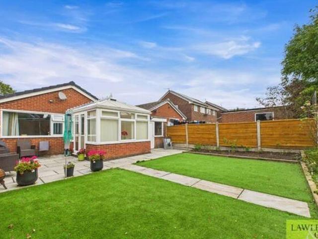 Poynton, Mallard Crescent, Stockport, 2 Bedroom Detached
