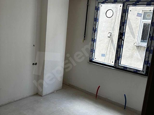 POYRAZ GAYRİMENKULDEN SÇİFTLİĞİ MAH DE 2+1 80 M2 4.KAT DAİRE