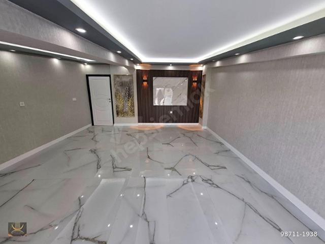 POYRAZ EMLAK'TAN EMEK MAHALLESİ ERTAŞ CAD.YAKINI 3+1 178 m DUBLEX DAİRE