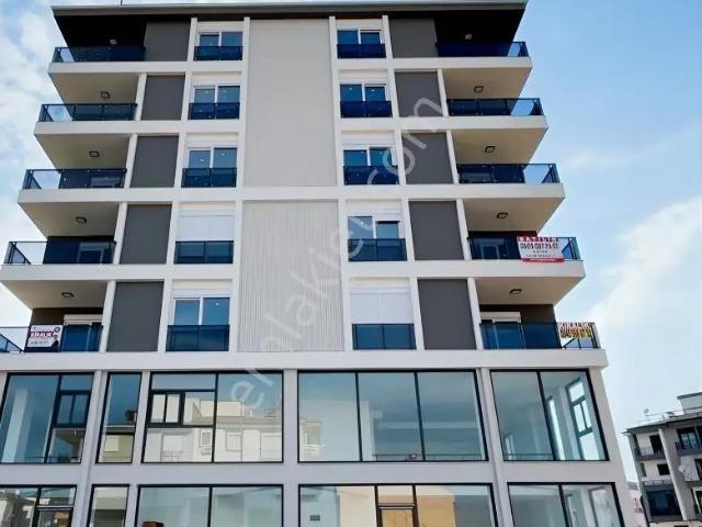 Poyraz'dan Karşıyaka'da 2+1 1.kat 100m2 Kiralık Daire