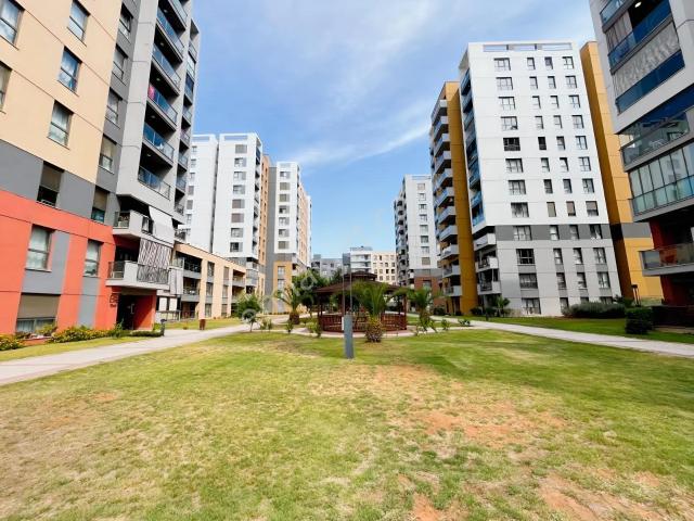 Poyraz'dan Sur Yapı'da Kiralık 2+1 106m² 2.kat Daire