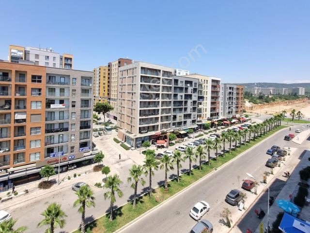 Poyraz'dan Surcadde'de 1+1 76m2 6.kat Satılık Daire
