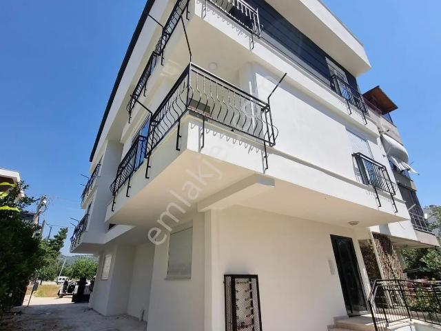 Poyraz'dan Ünsal'da 2+1 1.kat 90m2 Kiralık Daire
