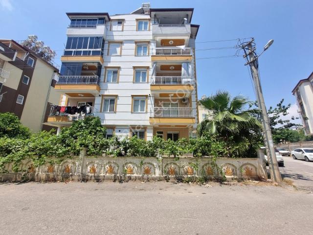 Poyraz'dan Ünsal'da Satılık 2+1 85 M2 Daire+175m2 Depo
