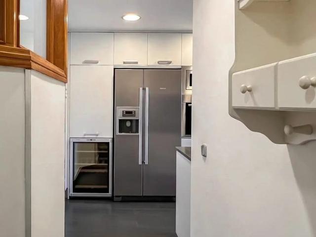 Pozuelo de Alarcón, Community of Madrid 28224