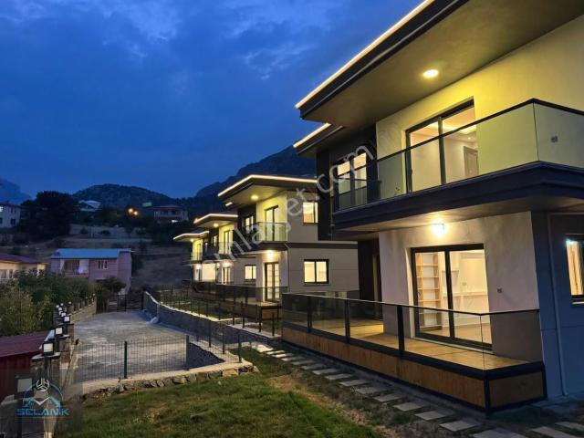 Pozantı Alpu Da Villa