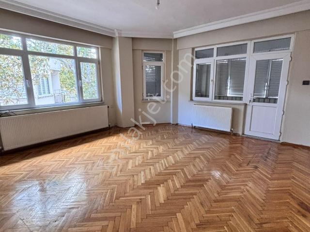 Pozitif'ten Erdek Merkezde 3+1 Teraslı Kiralık Dubleks Daire