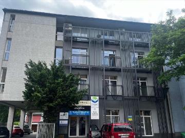 Kamienica z potencjałem w Wildzie, 786 m2, garaże, pełne uzbrojenie