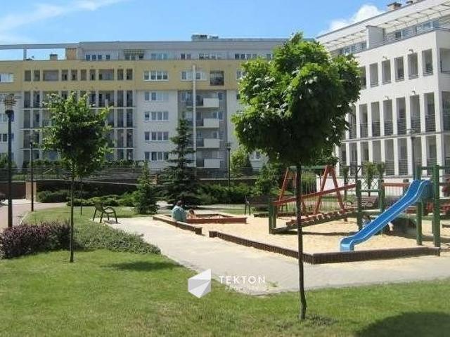 Przestronne 4 pokojowe mieszkanie z garażem i balkonami