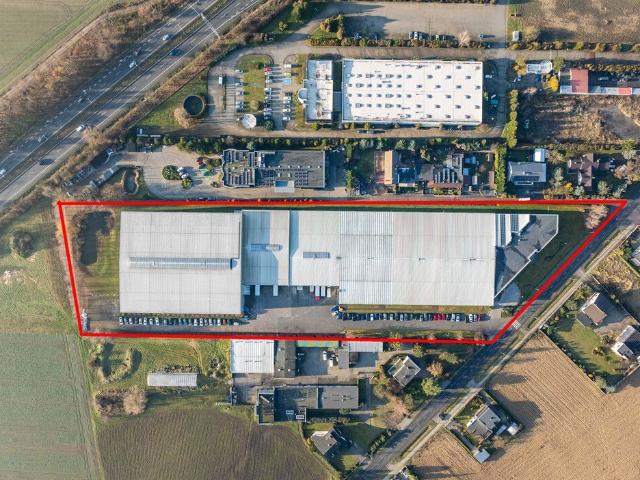 Polecam kompleks magazynowo biurowy 15 712 m² w Poznaniu