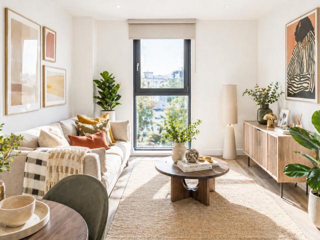 Plot Apartment 85 at The Radiant, The. 1 bed apartment to rent £1,000 pcm £231 pw