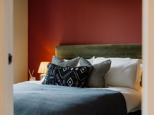 Plot L109 at Loudons Yard, The. 1 bed apartment to rent £1,275 pcm £294 pw