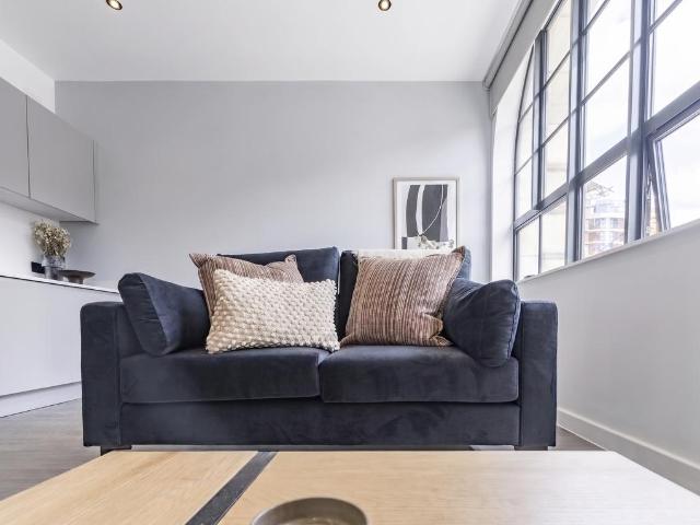 Plot 28, Gold Studio at Barclay. Studio to rent £1,686 pcm £389 pw