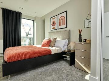Plot 705 at Kew Bridge, Flat 705. 2 bed apartment to rent £2,630 pcm £607 pw