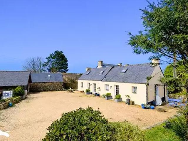 Plougoulm 29250 Achat / Vente maison 5 pièces t5 au dernier étage parking