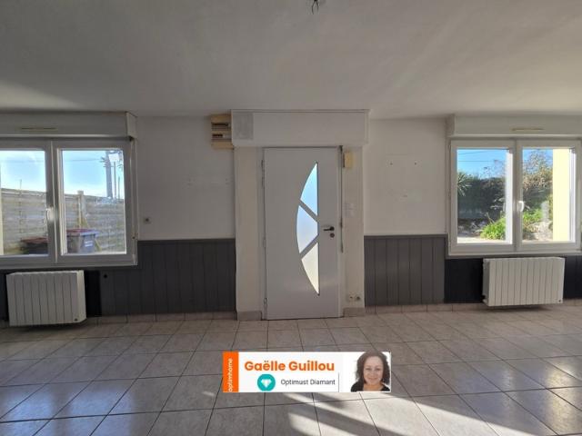 PLOUGOULM: Maison + Extension + Hangar au calme à 2 pas de la mer 1420m²