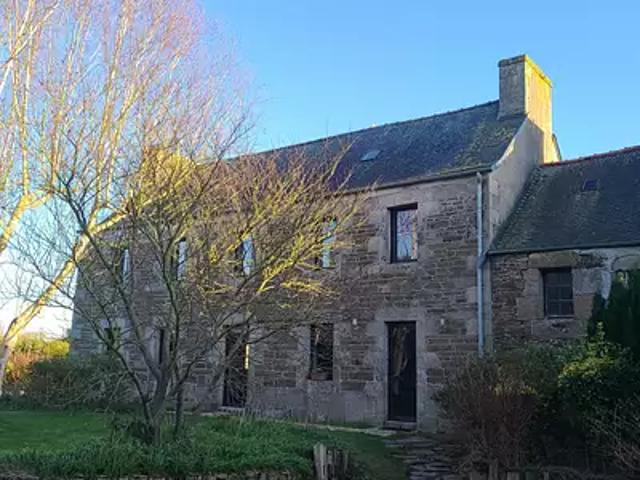 Plougonven 29640 Achat / Vente maison 5 pièces t5 jardin