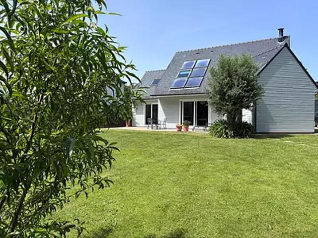 Plouigneau 29650 Achat / Vente maison 7 pièces t7 au dernier étage terrasse