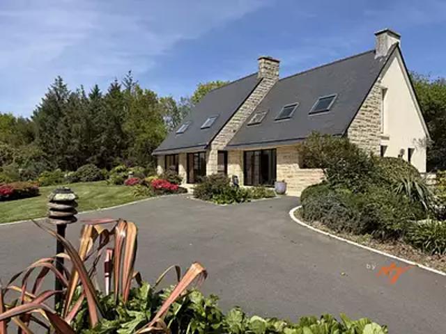 Plouzévédé 29440 Achat / Vente maison 7 pièces t7