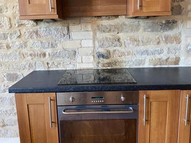 Plover Road, Huddersfield HD3 1 bed apartment to rent £750 pcm £173 pw