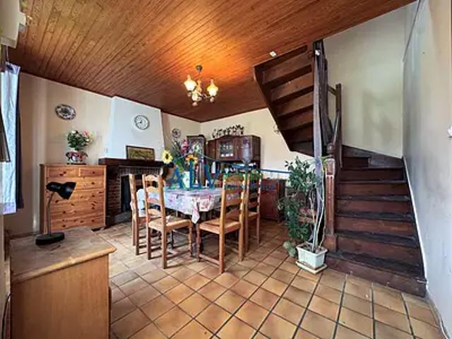 Plonévez du Faou 29530 Achat / Vente maison 5 pièces t5 au dernier étage