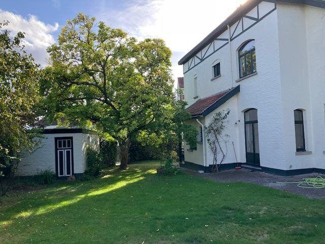 Plateau de Stockel, maison 3 façades, 150m², jardin arboré