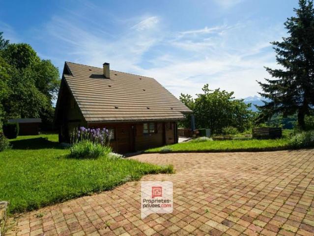 Plateau des Petites Roches 38660 Chalet T6 en madriers + studio + carport + jardin