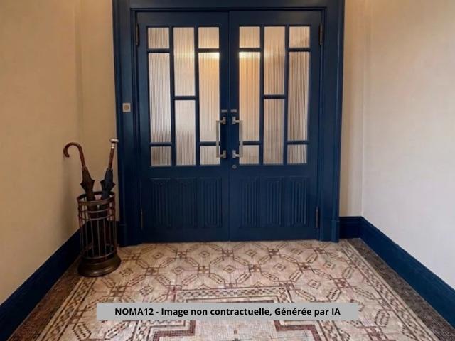 Plateau en duplex, à aménager, bâtiment années 20/30, 60 m2