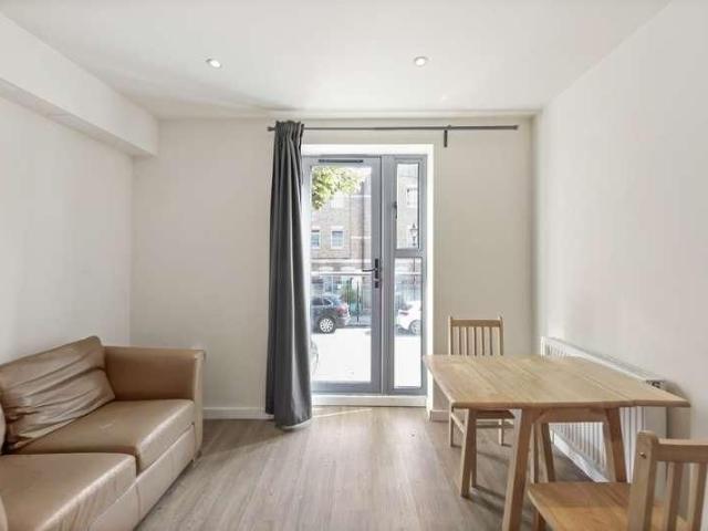 Platinum Court, Cephas Avenue, Stepney Green, E1