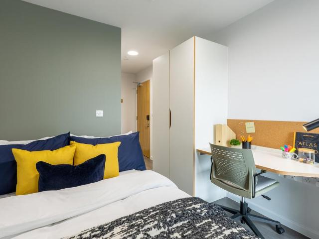 Platinum En Suite at New Bridewell. 1 bed private hall to rent £1,430 pcm £330 pw