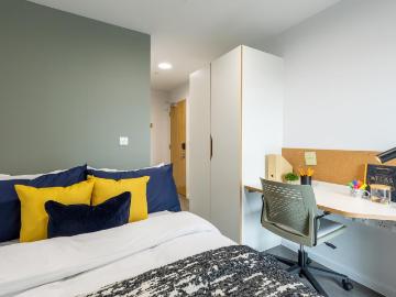 Platinum En Suite at New Bridewell. 1 bed private hall to rent £1,430 pcm £330 pw