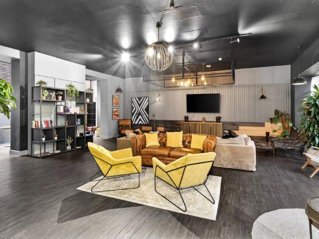 Platinum Studio