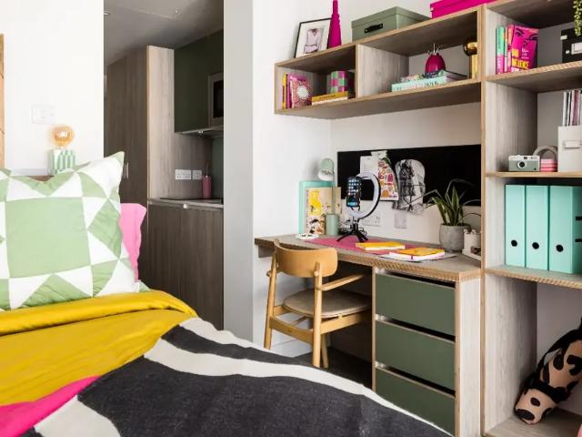 Platinum Studio to let at Chapter London Bridge, 40 46 Weston St, London Bridge, London, SE1 3QD | Accommodation for Students