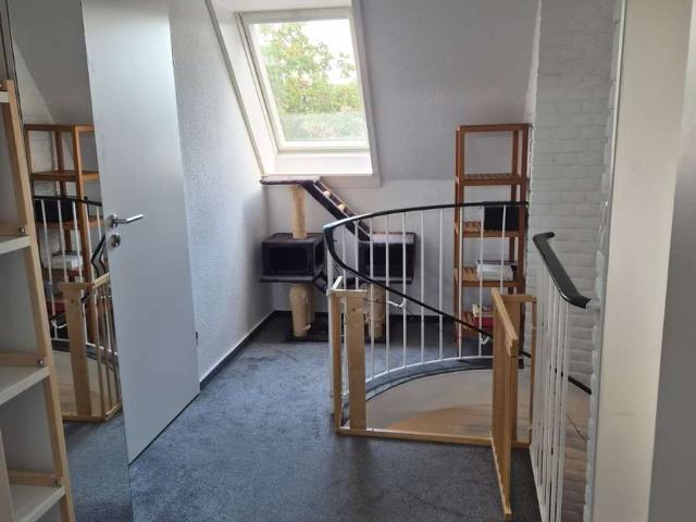 Platz zum Entfalten: Dachgeschosswohnung in Bremen Lesum