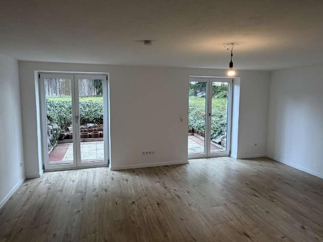 Platz zum Entfalten: 2,5 Zimmer Wohnung in Oberpöring