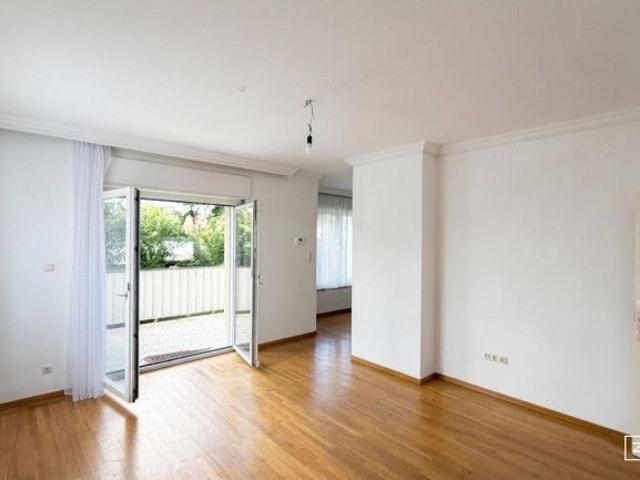 Platz zum Leben – Einfamilienhaus mit Garten und Garage | ZELLMANN IMMOBILIEN