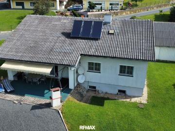 Platz zum Leben: Wohnhaus mit Traumgarten im steirischen Thermenland