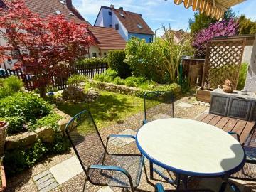 Platz an der Sonne 3 Zi. Terrassen Garten Whg. mit Garage in Fürth Burgfarrnbach
