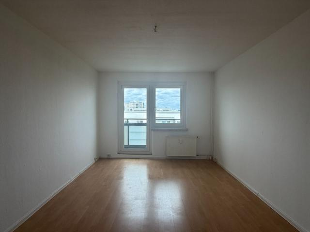 Platz für alle Familienapartment mit Balkon und Aufzg in Hellersdorf