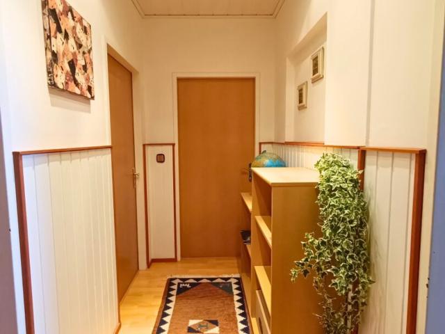 Neuer Preis! Platz Für die Ganze Familie 4 Zimmer Wohnung in Wienersdorf mit Großer Loggia zu Kaufen!