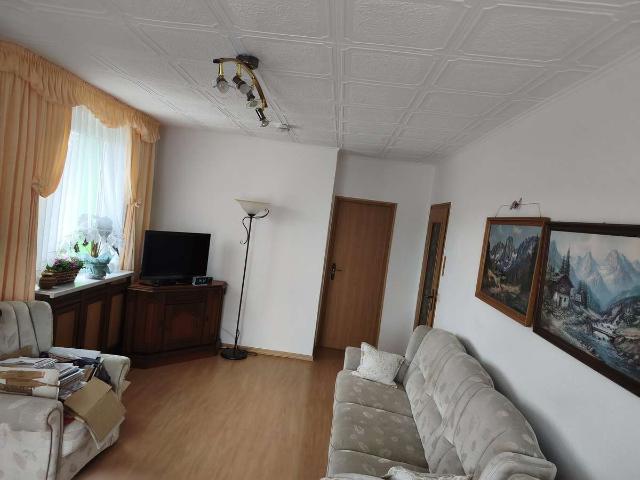 Platz für neue Ideen: Dreizimmerwohnung in Crimmitschau