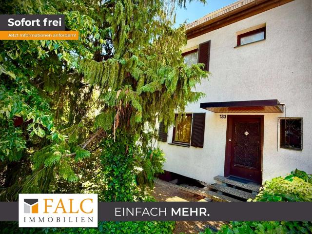Platz für neue Ideen: Haus mit Wintergarten, Garten und eigener Werkstatt