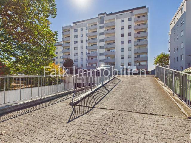 Platz für schöne Wohnmomente! 3 ZKBB Wohnung mit Tiefgaragenstellplatz in Oftersheim